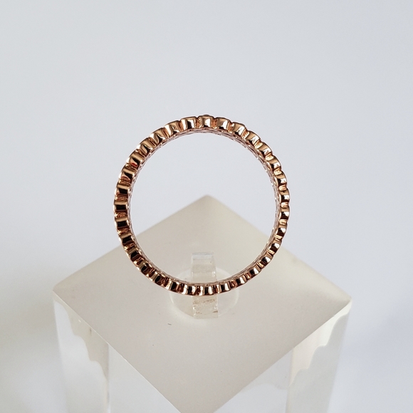 18k Stack Band - Picture 3 of 8